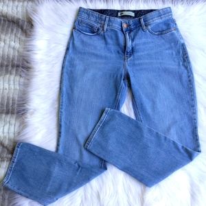 Levi's 525 Perfect Waist Jeans